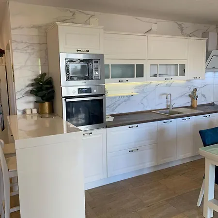 Katarina Za 6 Osoba Apartmán Makarská