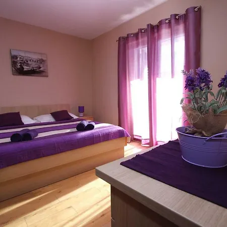 Katarina Za 6 Osoba Apartmán Makarská