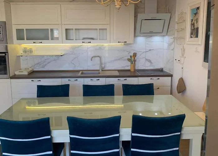 Katarina Za 6 Osoba Apartman Makarska