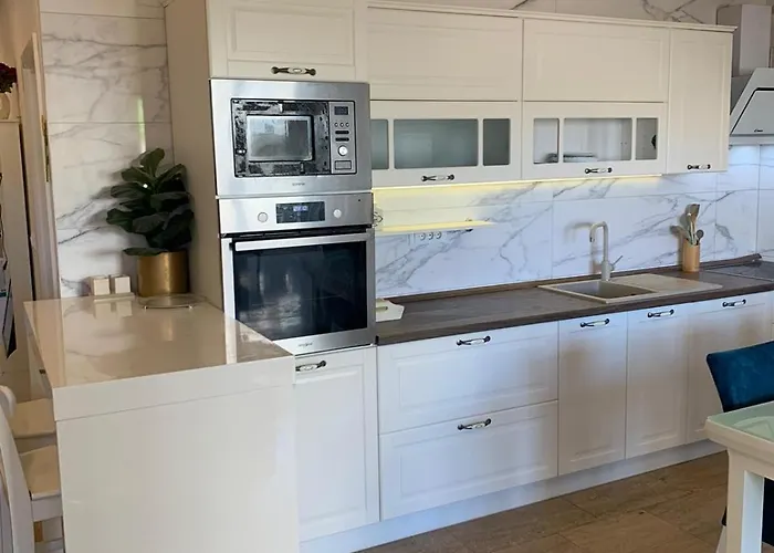 Katarina Za 6 Osoba Apartman Makarska